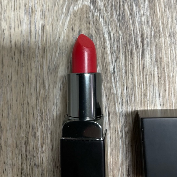 Smashbox Be Legendary lipstick, Canadian Flare. - Picture 6 of 6